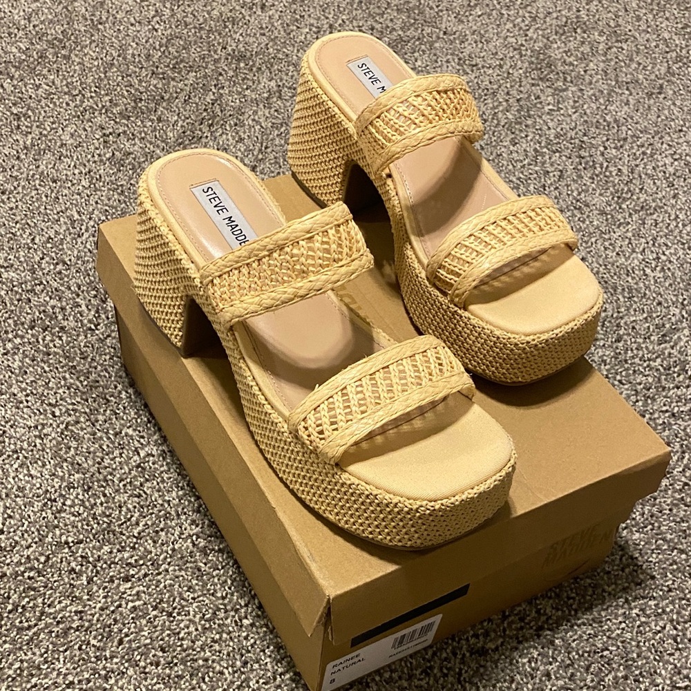 Steve Madden Women's Yellow Woven Platform Heels Size 8